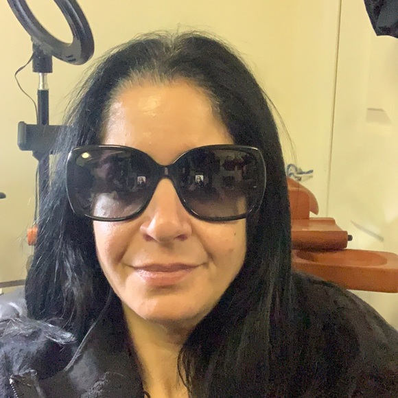 Burberry sunglasses style #  4160 3433/8G 58 17 135 3N - Picture 9 of 9